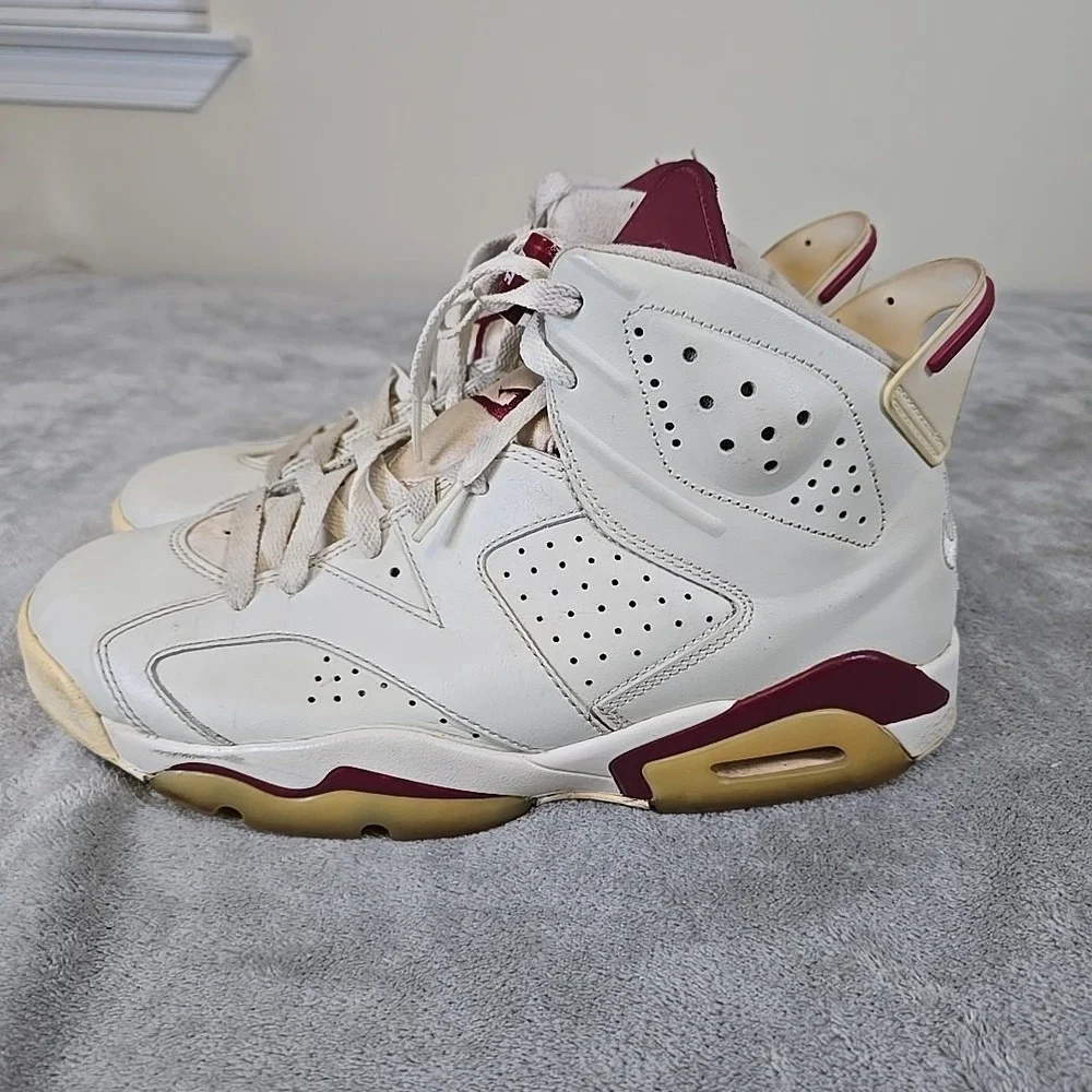 Air Jordan 6  Shoe Mens 9 Retro Maroon/White‎ Sportwear Basketball Streetwear